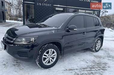 Внедорожник / Кроссовер Volkswagen Tiguan 2017 в Харькове