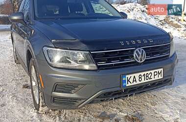 Внедорожник / Кроссовер Volkswagen Tiguan 2017 в Броварах