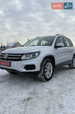 Позашляховик / Кросовер Volkswagen Tiguan 2017 в Бучі