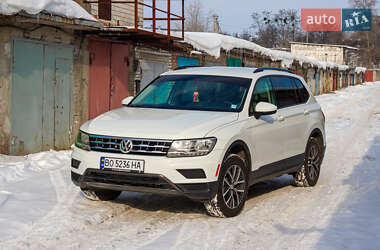 Внедорожник / Кроссовер Volkswagen Tiguan 2020 в Вышгороде