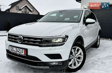 Внедорожник / Кроссовер Volkswagen Tiguan 2020 в Львове
