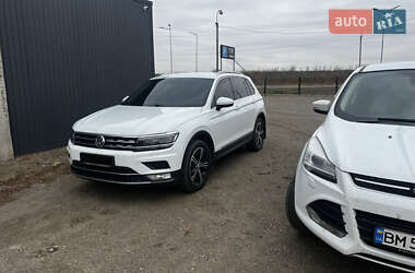 Позашляховик / Кросовер Volkswagen Tiguan 2017 в Конотопі