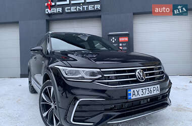 Внедорожник / Кроссовер Volkswagen Tiguan 2023 в Харькове