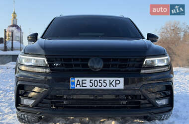 Внедорожник / Кроссовер Volkswagen Tiguan 2017 в Днепре