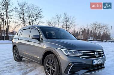 Внедорожник / Кроссовер Volkswagen Tiguan 2023 в Белогородке
