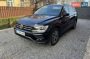 Внедорожник / Кроссовер Volkswagen Tiguan 2019 в Киеве