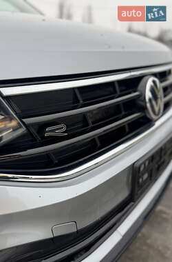 Позашляховик / Кросовер Volkswagen Tiguan 2021 в Києві