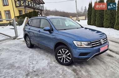 Внедорожник / Кроссовер Volkswagen Tiguan 2018 в Львове