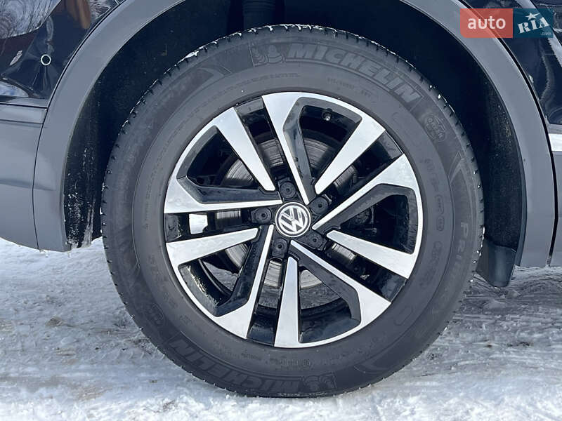 Внедорожник / Кроссовер Volkswagen Tiguan 2019 в Луцке