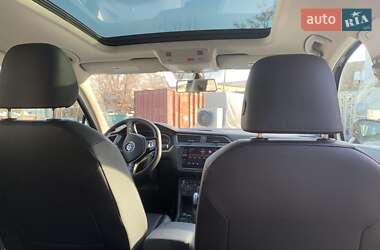 Позашляховик / Кросовер Volkswagen Tiguan 2019 в Одесі