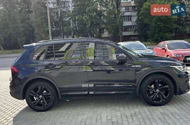 Внедорожник / Кроссовер Volkswagen Tiguan 2021 в Днепре
