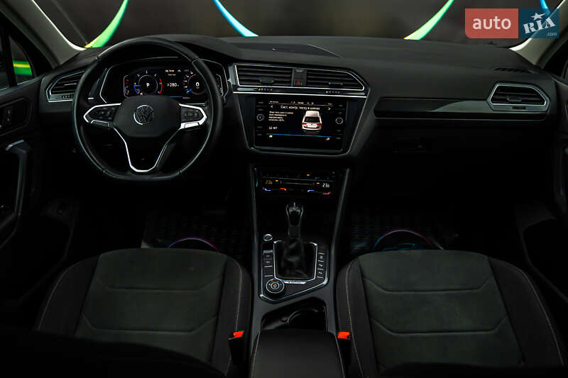 Внедорожник / Кроссовер Volkswagen Tiguan 2021 в Луцке
