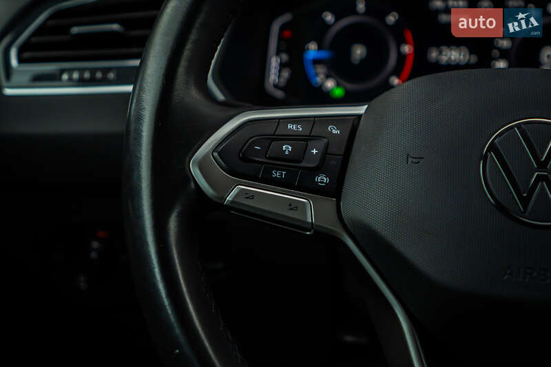 Внедорожник / Кроссовер Volkswagen Tiguan 2021 в Луцке