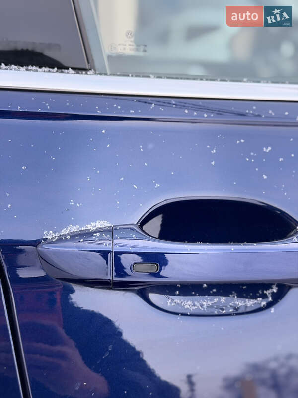 Внедорожник / Кроссовер Volkswagen Tiguan 2023 в Луцке