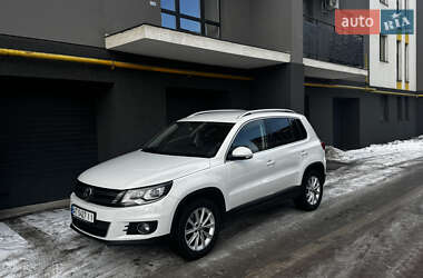 Внедорожник / Кроссовер Volkswagen Tiguan 2015 в Ивано-Франковске
