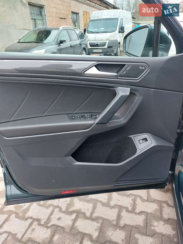 Внедорожник / Кроссовер Volkswagen Tiguan 2018 в Луцке фото 34 Внедорожник / Кроссовер Volkswagen Tiguan 2018 в Луцке