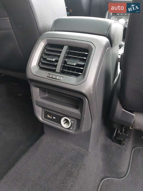 Внедорожник / Кроссовер Volkswagen Tiguan 2018 в Луцке фото 45 Внедорожник / Кроссовер Volkswagen Tiguan 2018 в Луцке