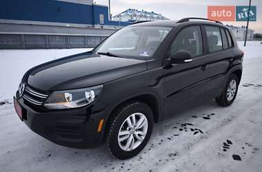 Внедорожник / Кроссовер Volkswagen Tiguan 2017 в Луцке