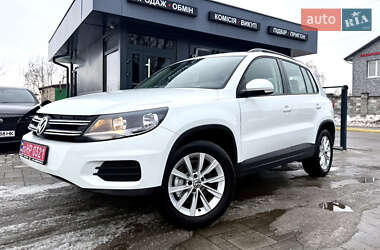 Позашляховик / Кросовер Volkswagen Tiguan 2017 в Рівному