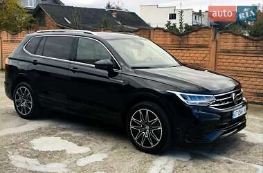 Позашляховик / Кросовер Volkswagen Tiguan 2023 в Калуші