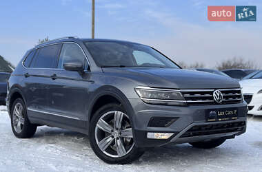 Внедорожник / Кроссовер Volkswagen Tiguan 2021 в Ивано-Франковске