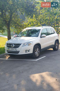 Внедорожник / Кроссовер Volkswagen Tiguan 2011 в Одессе
