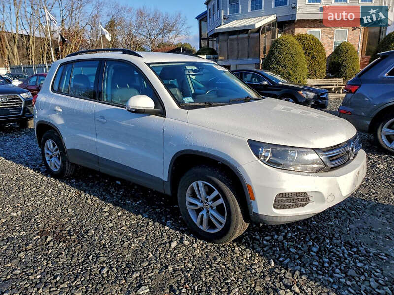 Volkswagen Tiguan 2015