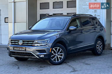 Позашляховик / Кросовер Volkswagen Tiguan 2018 в Миколаєві