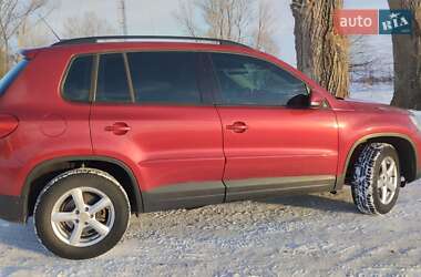 Внедорожник / Кроссовер Volkswagen Tiguan 2009 в Лановцах
