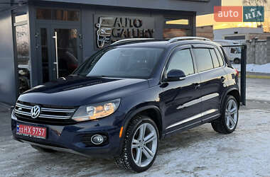 Позашляховик / Кросовер Volkswagen Tiguan 2016 в Рівному