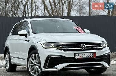 Позашляховик / Кросовер Volkswagen Tiguan 2022 в Львові
