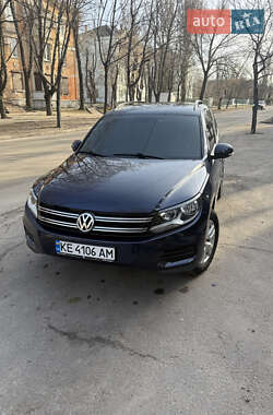Внедорожник / Кроссовер Volkswagen Tiguan 2016 в Никополе