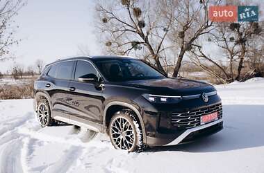 Внедорожник / Кроссовер Volkswagen Tiguan 2025 в Переяславе