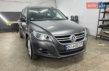 Позашляховик / Кросовер Volkswagen Tiguan 2011 в Тернополі