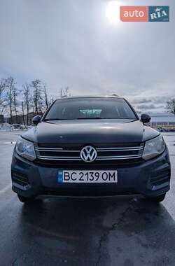 Позашляховик / Кросовер Volkswagen Tiguan 2015 в Києві