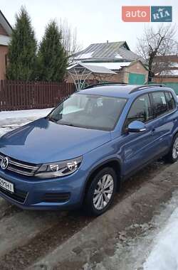 Позашляховик / Кросовер Volkswagen Tiguan 2017 в Кам'янці