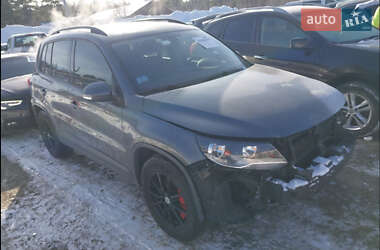 Позашляховик / Кросовер Volkswagen Tiguan 2015 в Коломиї