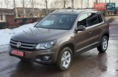 Позашляховик / Кросовер Volkswagen Tiguan 2013 в Рівному