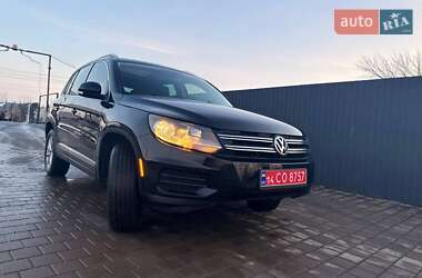 Внедорожник / Кроссовер Volkswagen Tiguan 2016 в Ивано-Франковске