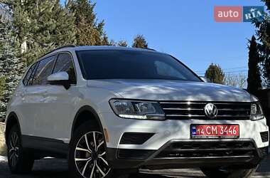 Внедорожник / Кроссовер Volkswagen Tiguan 2019 в Львове