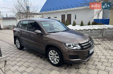 Внедорожник / Кроссовер Volkswagen Tiguan 2012 в Ильинцах