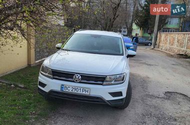 Внедорожник / Кроссовер Volkswagen Tiguan 2017 в Боярке