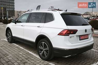 Внедорожник / Кроссовер Volkswagen Tiguan 2018 в Львове