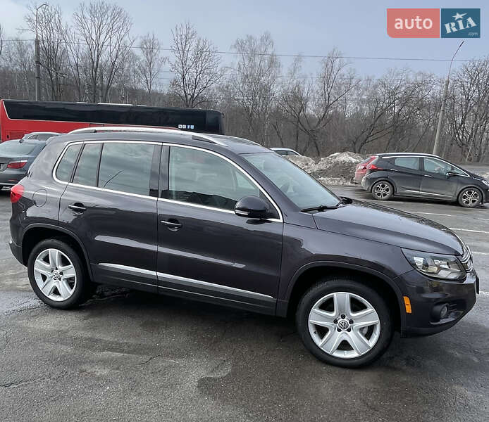 Volkswagen Tiguan 2015