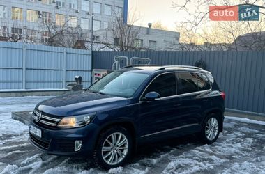 Позашляховик / Кросовер Volkswagen Tiguan 2012 в Полтаві