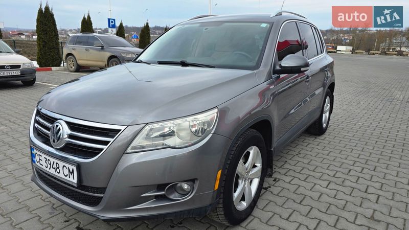 Volkswagen Tiguan 2010 Volkswagen Tiguan 2010