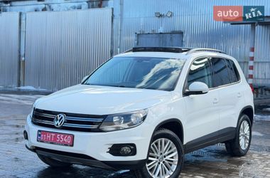 Позашляховик / Кросовер Volkswagen Tiguan 2015 в Ковелі