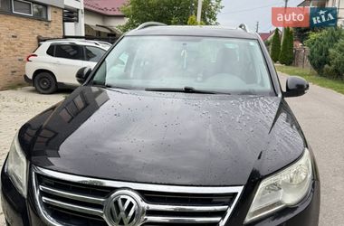 Внедорожник / Кроссовер Volkswagen Tiguan 2010 в Ивано-Франковске