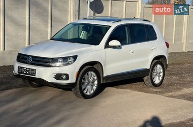 Внедорожник / Кроссовер Volkswagen Tiguan 2014 в Луцке