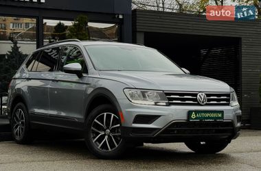 Внедорожник / Кроссовер Volkswagen Tiguan 2021 в Киеве